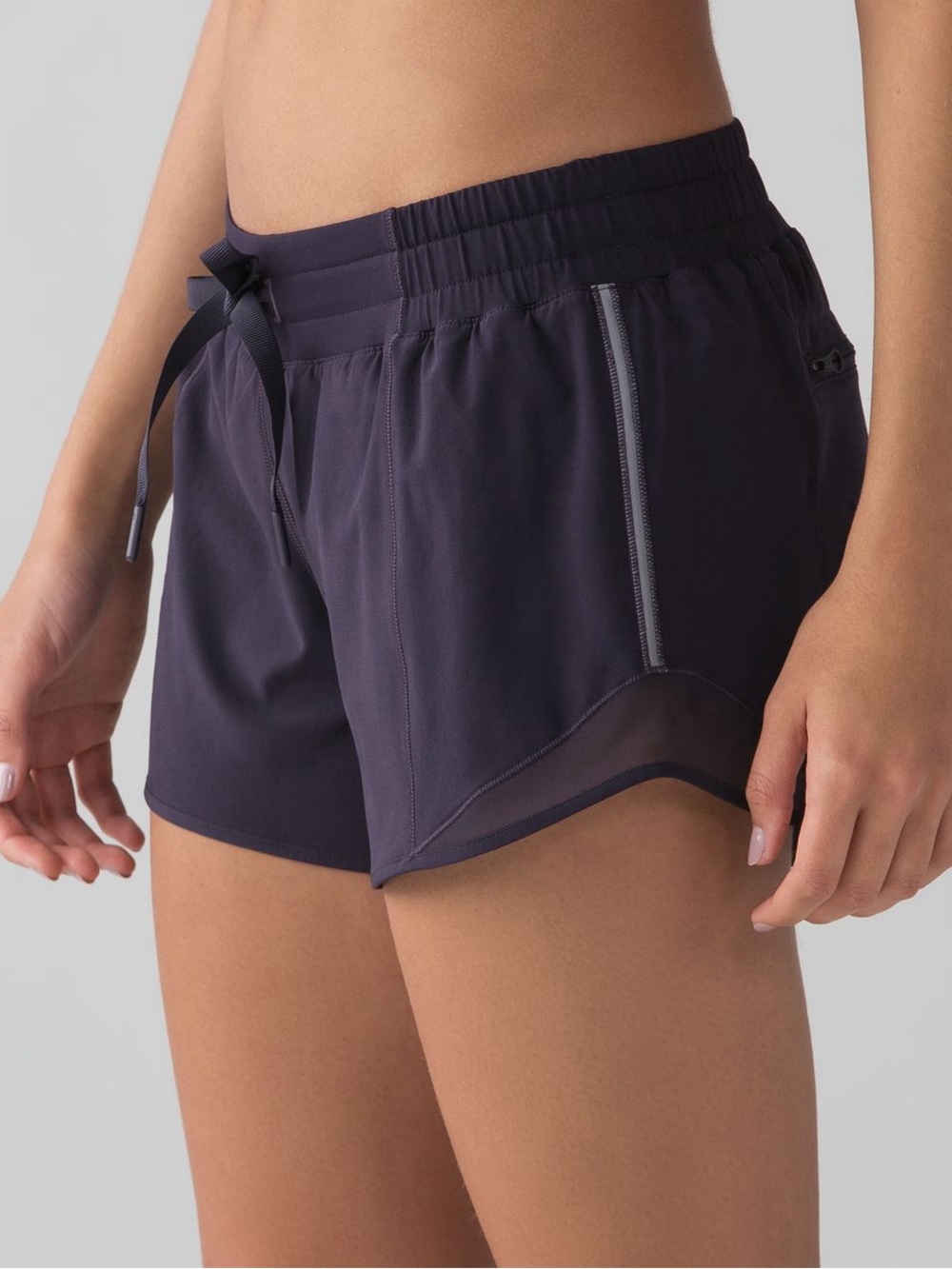 Lululemon Hotty Hot Short (Long 4") Black Grape 4